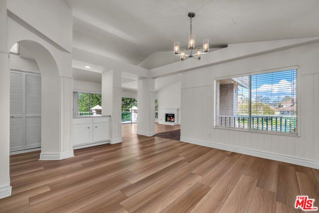 455 Kennerick Lane, Simi Valley, CA 93065