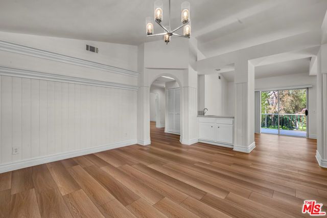 455 Kennerick Lane, Simi Valley, CA 93065