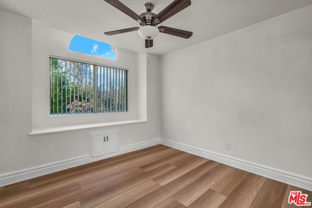 455 Kennerick Lane, Simi Valley, CA 93065