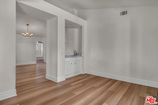 455 Kennerick Lane, Simi Valley, CA 93065
