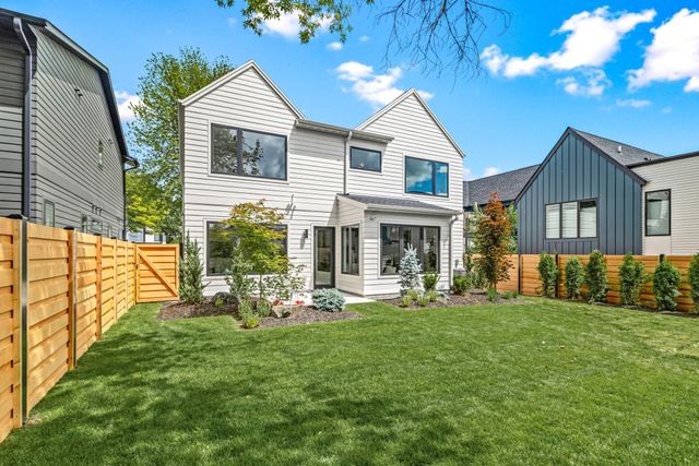 6136 Oaklawn Avenue, Edina, MN 55424