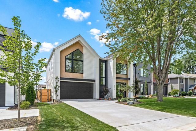6136 Oaklawn Avenue, Edina, MN 55424