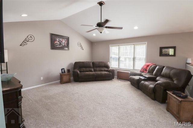 19892 Lucky Lane, Waynesville, MO 65583