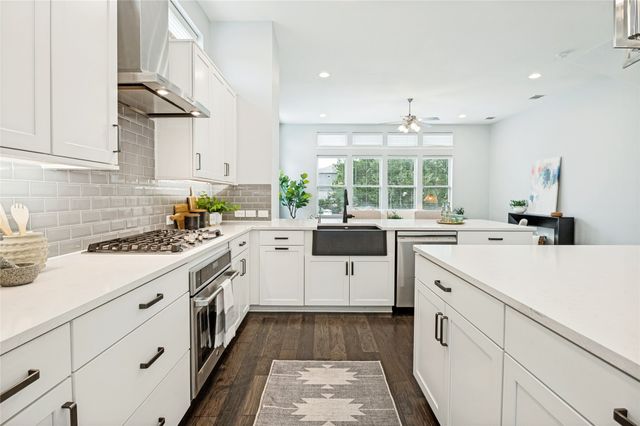 710 High Garden Place, Dallas, TX 75208