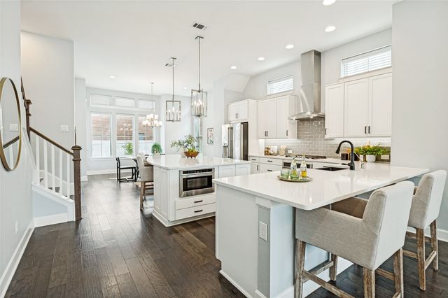 710 High Garden Place, Dallas, TX 75208