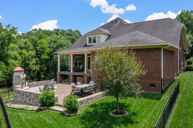 367 Circuit Rd, Franklin, TN 37064