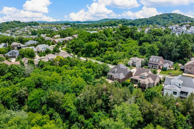 367 Circuit Rd, Franklin, TN 37064