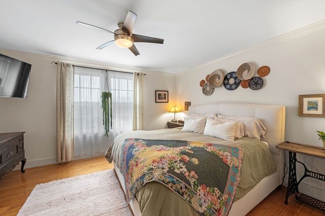 18 Ocean Ter 2, Salem, MA 01970