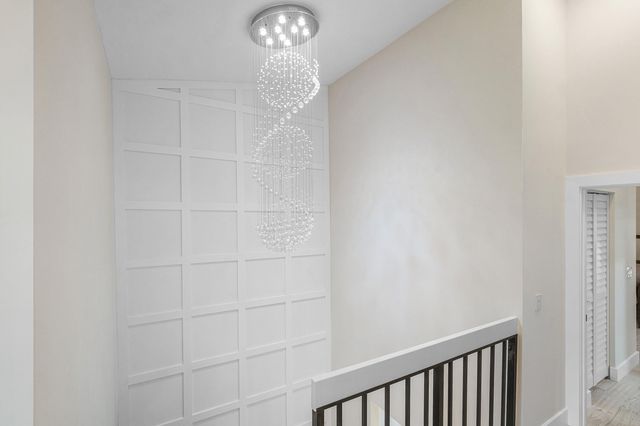 5294 10th Fairway Drive, Delray Beach, FL 33484