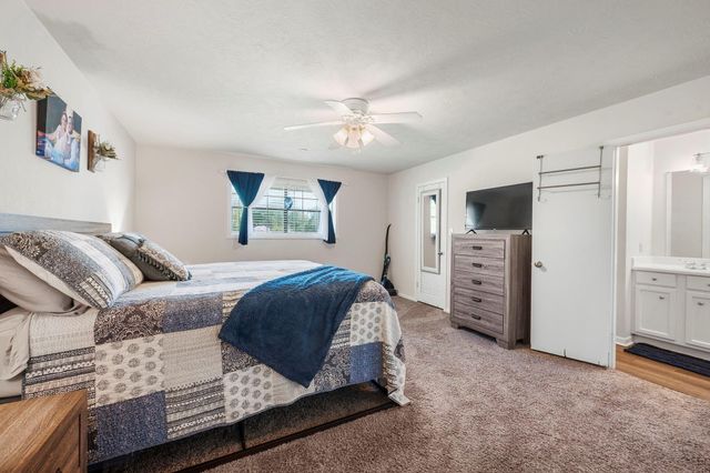 601 Rogers Street, Normangee, TX 77871