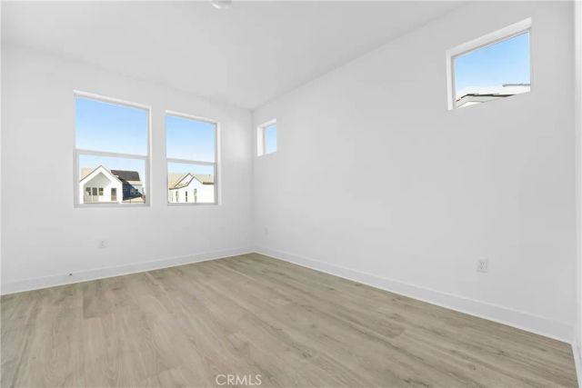 27422 Creekwood Lane, Valencia, CA 91381