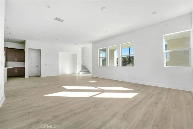 27422 Creekwood Lane, Valencia, CA 91381