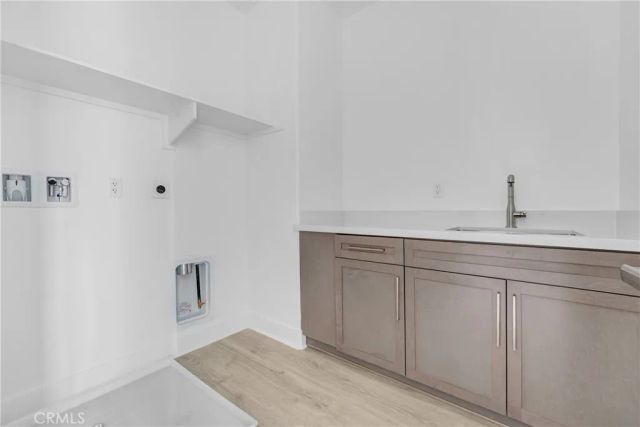27422 Creekwood Lane, Valencia, CA 91381