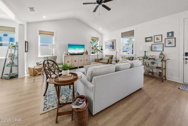 1809 Rushes Avenue, Panama City, FL 32405