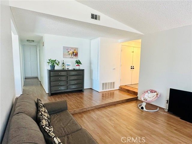 2111 Whitestone Drive, Riverside, CA 92506