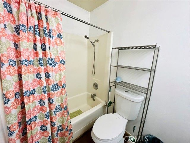 2111 Whitestone Drive, Riverside, CA 92506