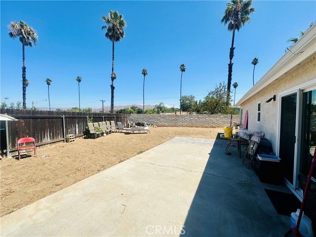 2111 Whitestone Drive, Riverside, CA 92506