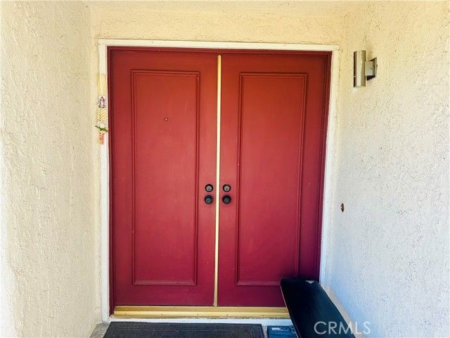 2111 Whitestone Drive, Riverside, CA 92506