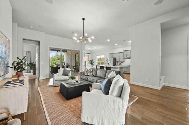 216 Vista Village CV, Austin, TX 78738