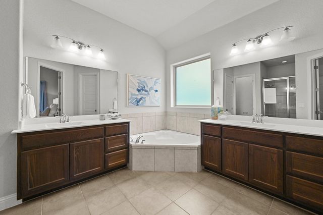 216 Vista Village CV, Austin, TX 78738