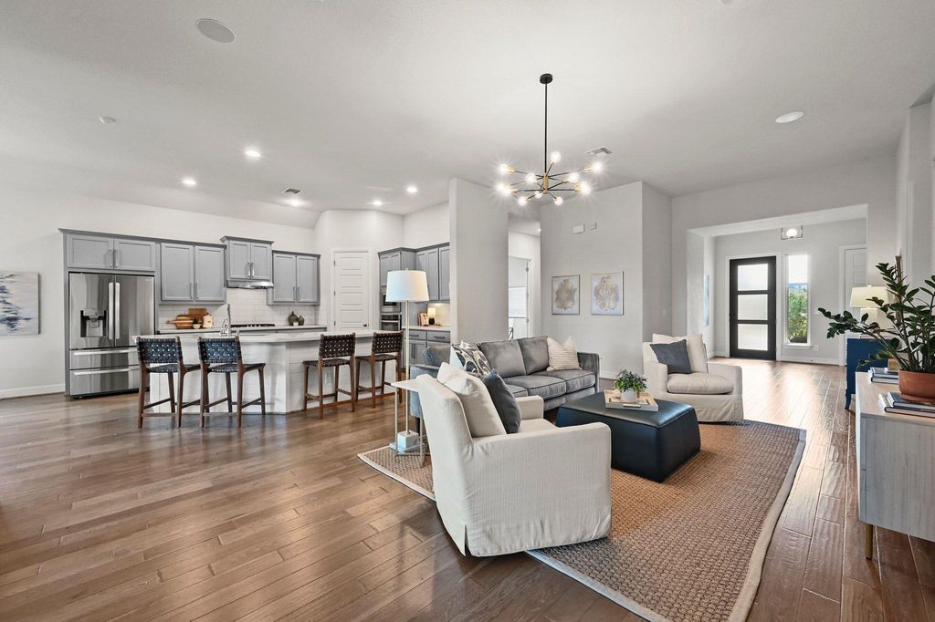 216 Vista Village CV, Austin, TX 78738