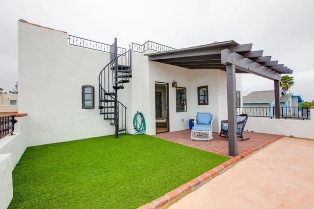 1008 S Ditmar Street, Oceanside, CA 92054