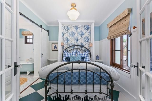 1008 S Ditmar Street, Oceanside, CA 92054