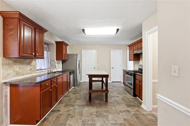 1268 To Lani Drive, Stone Mountain, GA 30083
