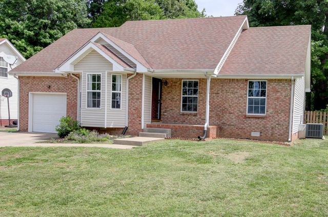 3308 S Senseney Cir, Clarksville, TN 37042
