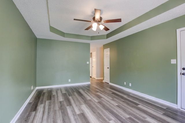 3308 S Senseney Cir, Clarksville, TN 37042