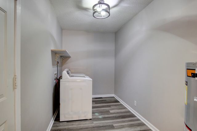 3308 S Senseney Cir, Clarksville, TN 37042