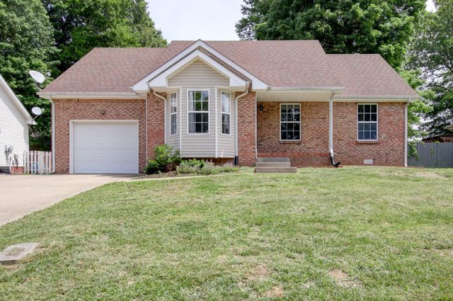 3308 S Senseney Cir, Clarksville, TN 37042