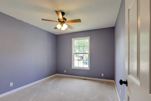 3308 S Senseney Cir, Clarksville, TN 37042