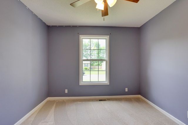 3308 S Senseney Cir, Clarksville, TN 37042