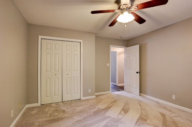 3308 S Senseney Cir, Clarksville, TN 37042