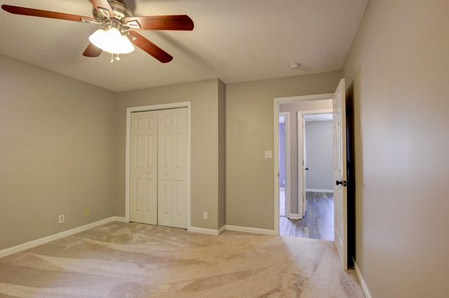 3308 S Senseney Cir, Clarksville, TN 37042
