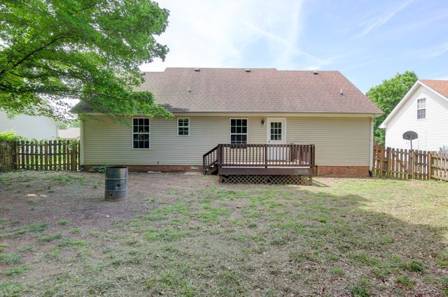 3308 S Senseney Cir, Clarksville, TN 37042