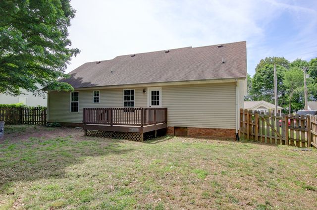 3308 S Senseney Cir, Clarksville, TN 37042
