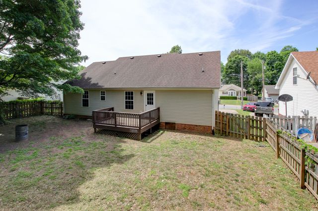 3308 S Senseney Cir, Clarksville, TN 37042