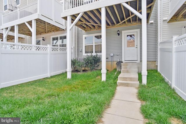 11521 CHARLOTTE BRONTE LN, White Plains, MD 20695