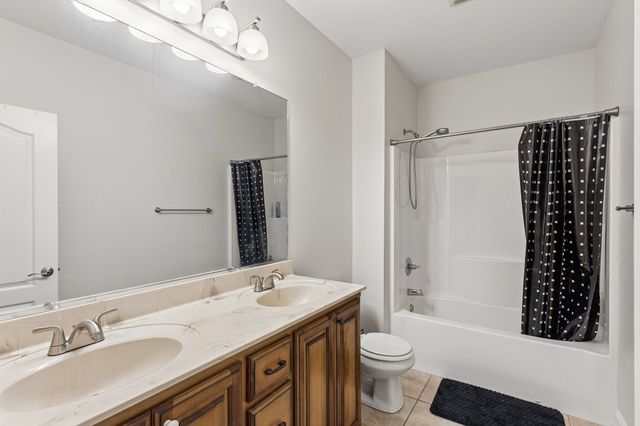 6928 Zion Crossing Ct, Columbia, TN 38401