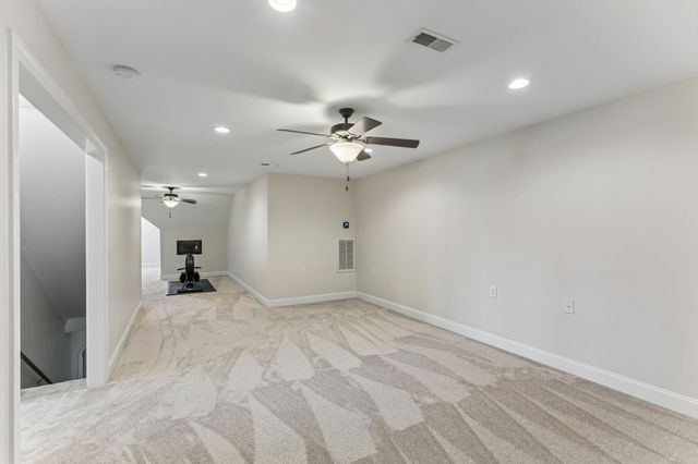 6928 Zion Crossing Ct, Columbia, TN 38401