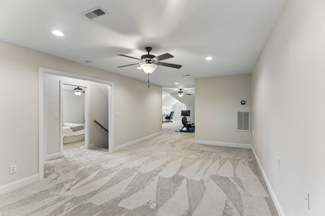 6928 Zion Crossing Ct, Columbia, TN 38401