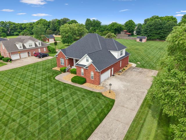 6928 Zion Crossing Ct, Columbia, TN 38401