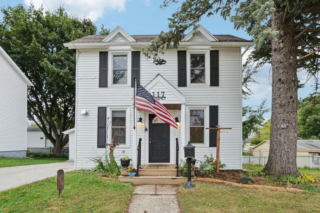 117 E Milwaukee Street, Stoughton, WI 53589