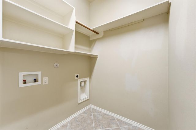 16307 Open Sea Drive, Houston, TX 77044