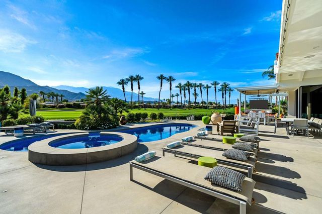 4 Deerfield Court, Rancho Mirage, CA 92270