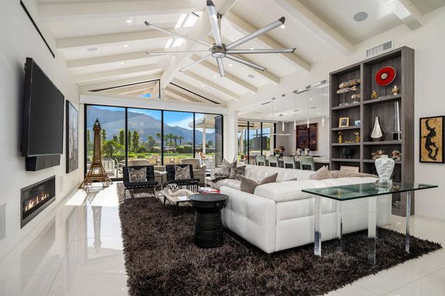 4 Deerfield Court, Rancho Mirage, CA 92270