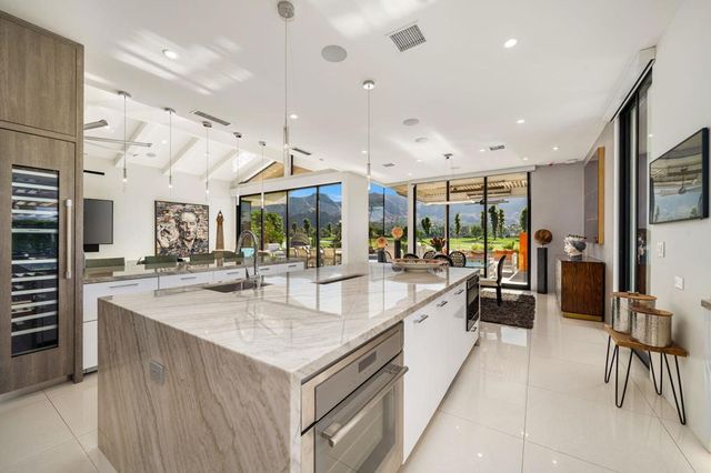 4 Deerfield Court, Rancho Mirage, CA 92270