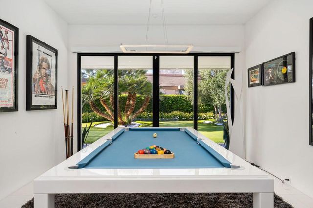 4 Deerfield Court, Rancho Mirage, CA 92270